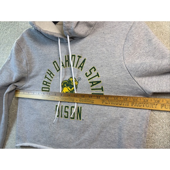 North Dakota State Bison Hoodie Wmns Small LEAGUE Gray Cropped Sweatshirt Retro - Picture 6 of 7